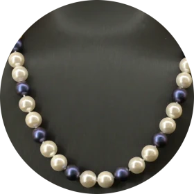 Perlenkette Blaubeerenblau
