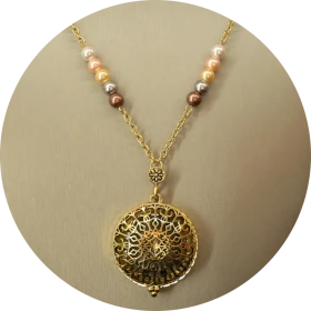 Perlenkette «Ornament»