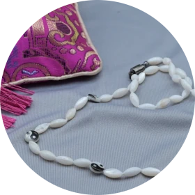 Collana di perle «Yin e Yang»